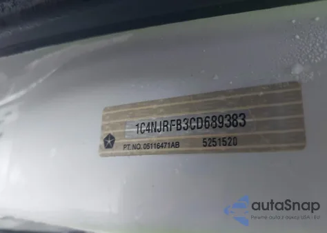 2012 Jeep Patriot Latitude z USA, uszkodzony, nr VIN 1C4NJRFB3CD689383